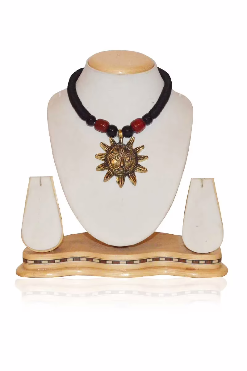 Pazaar Black and Golden Dokra Festival Necklace - Image 2