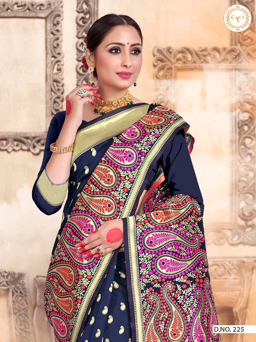 Kashmiri Silk Navy Blue Women Woven Saree - Image 2