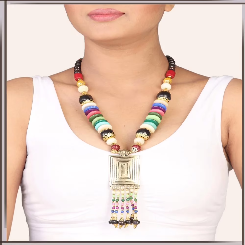 Pazaar Multicolor Metal Festival Necklace