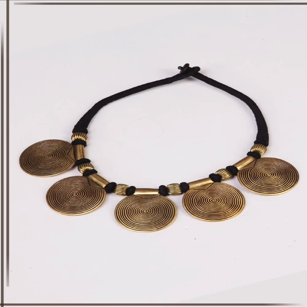 Pazaar Black and Golden Metal Festival Necklace - Image 2