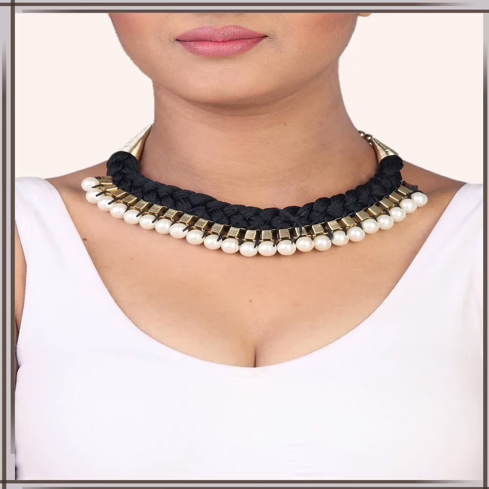 Pazaar Black & White Metal Festival Necklace