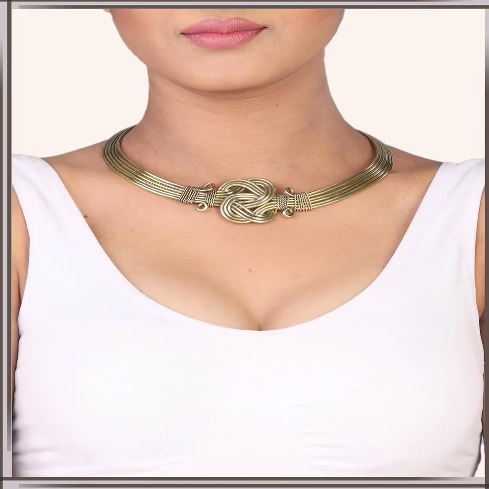Pazaar Teal Blue and Rose-madder Red Metal Festival Necklace