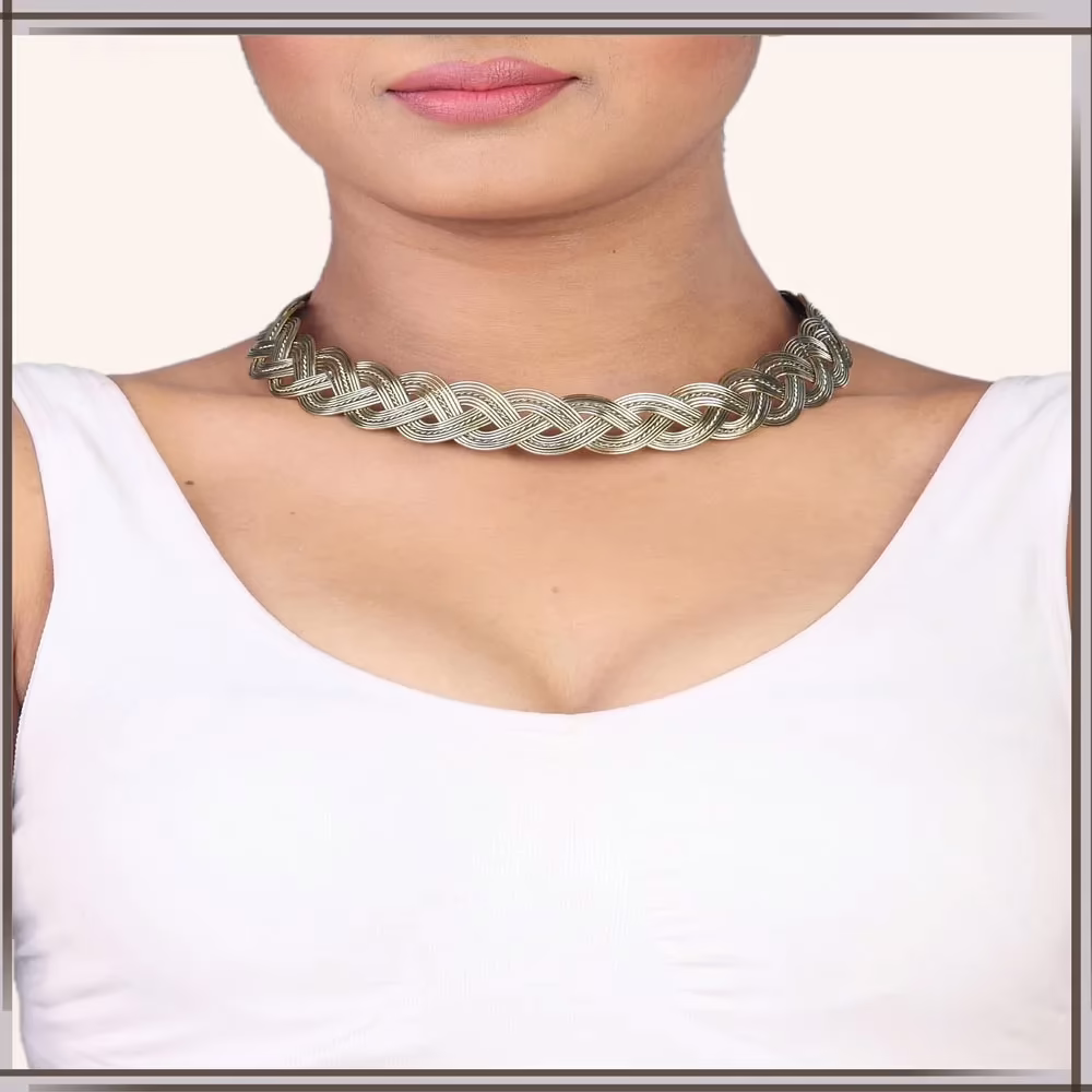 Pazaar Golden and Off-white Metal Festival Necklace