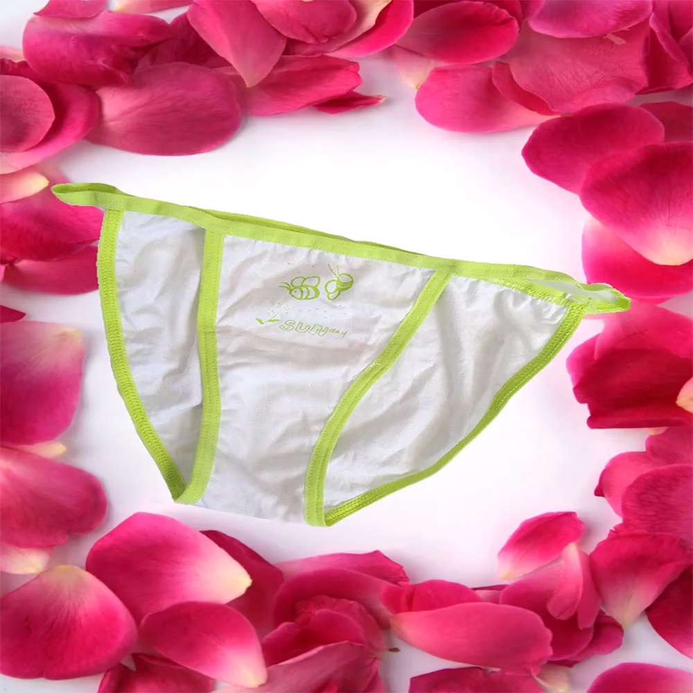 Green Edge Bee Print Sunday White Full Coverage Thong