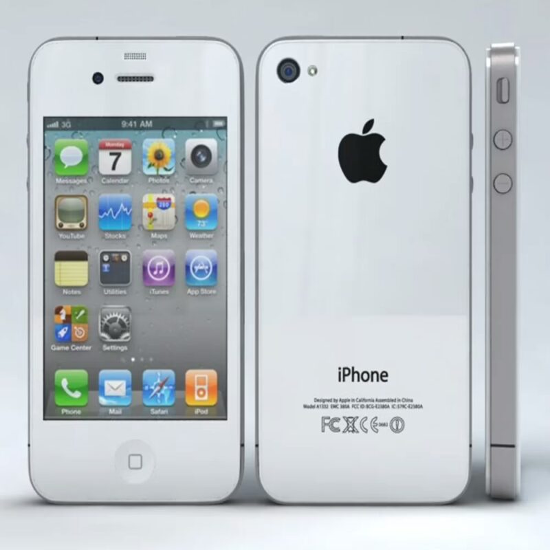 Apple iPhone 4 32GB White Color  Mobile Smart Phone