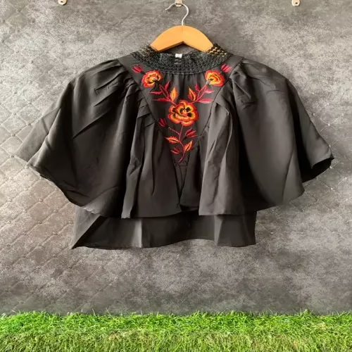 Classic Neck Elastic Lace Fully Frill Embroidery Short Top