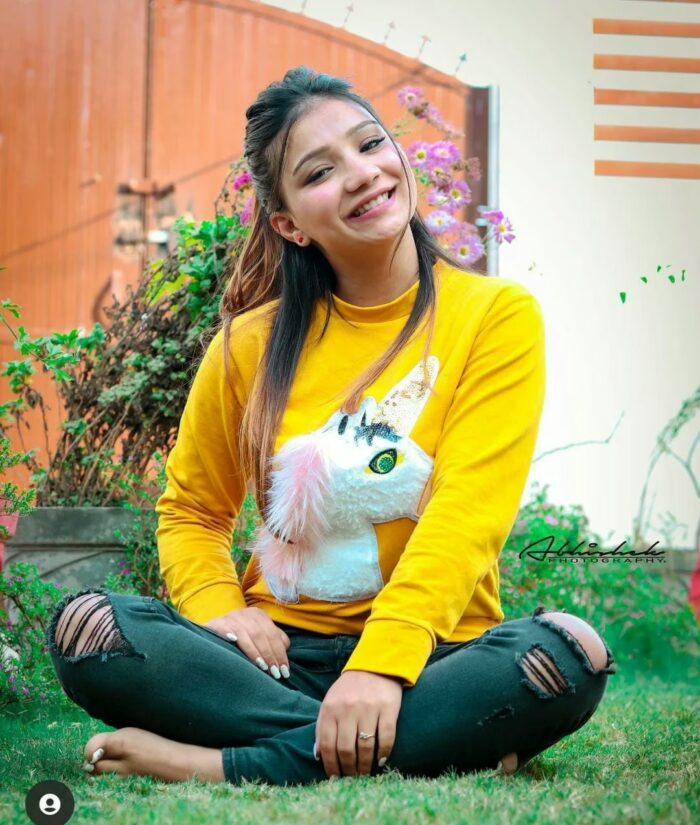 Classy Women Unicorn Top