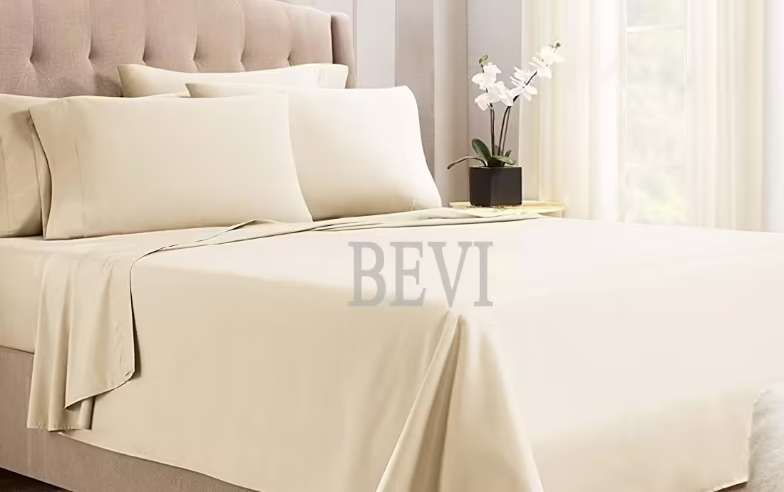 Seasons Double Bedsheet with 2 Pillow Cover,Plain Ivory