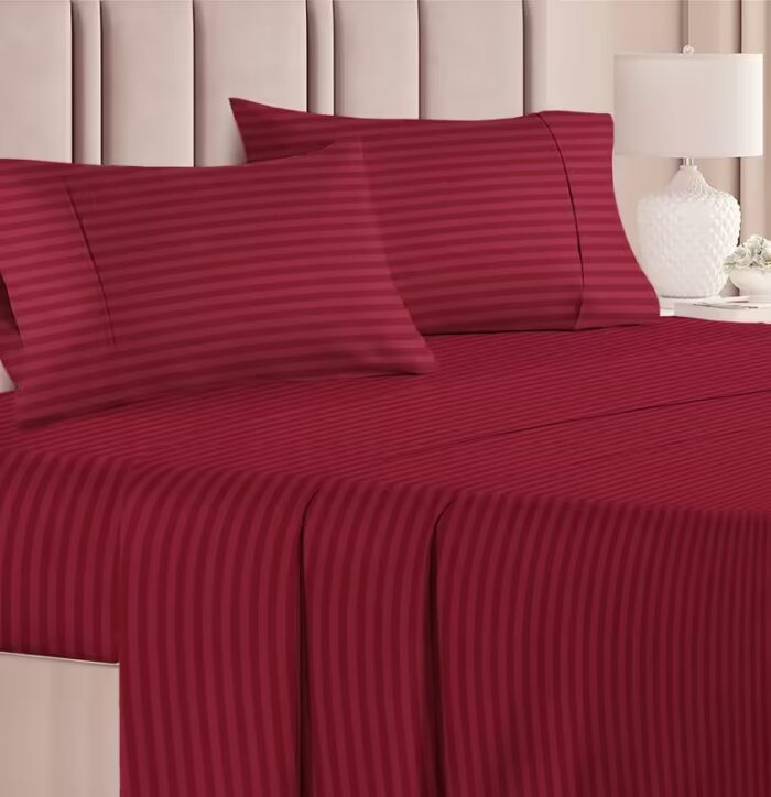 Seasons Bedsheet for Double Bed King Size with 2 Pillow Covers, Maroon